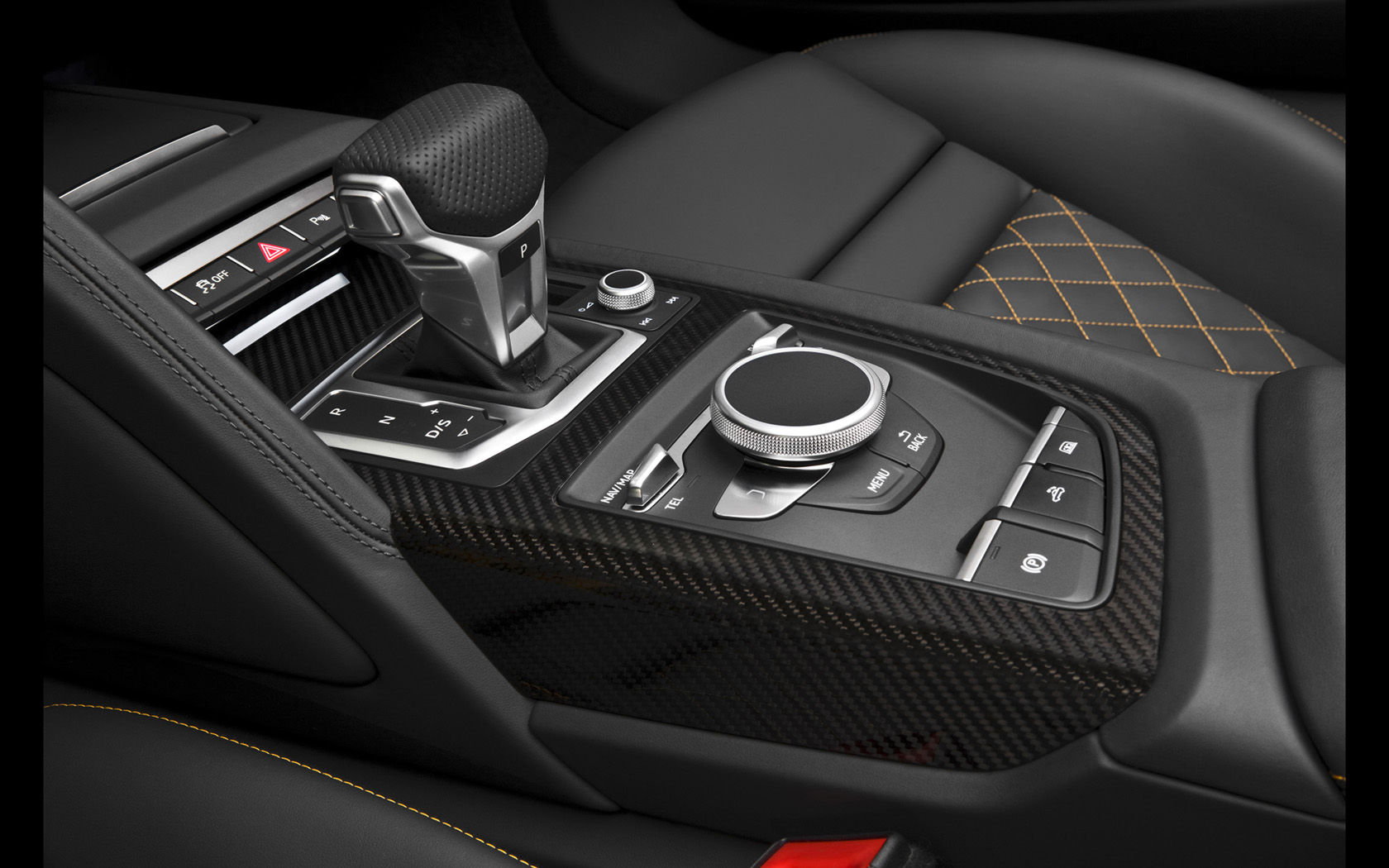 Audi R8 Spyder V10 Interior Wallpaper