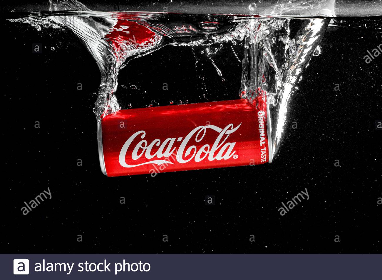 Free Download Coca Cola Can Splashing In To Water On Black Background