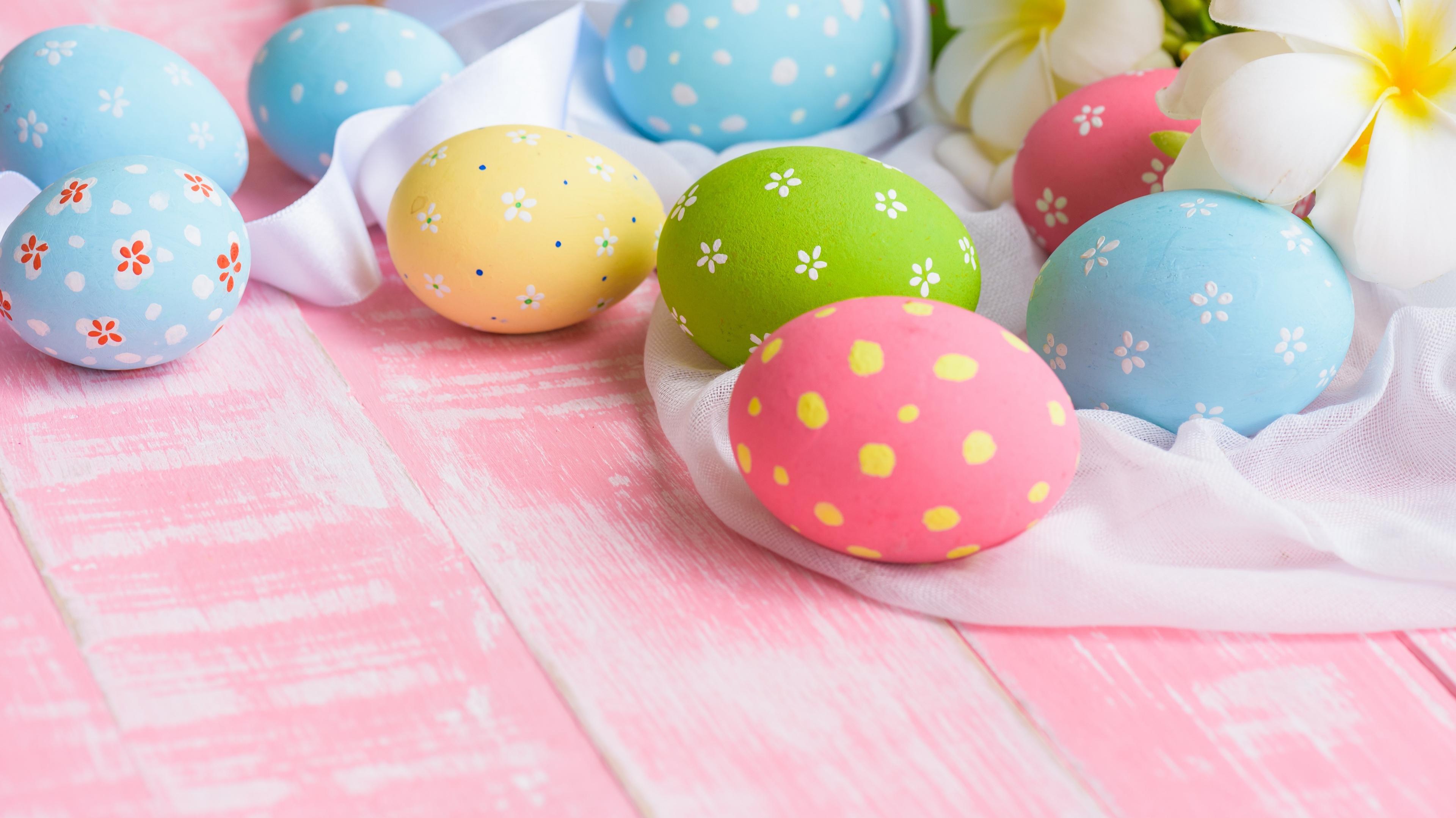 Wallpaper Colorful Easter Eggs Design 4k