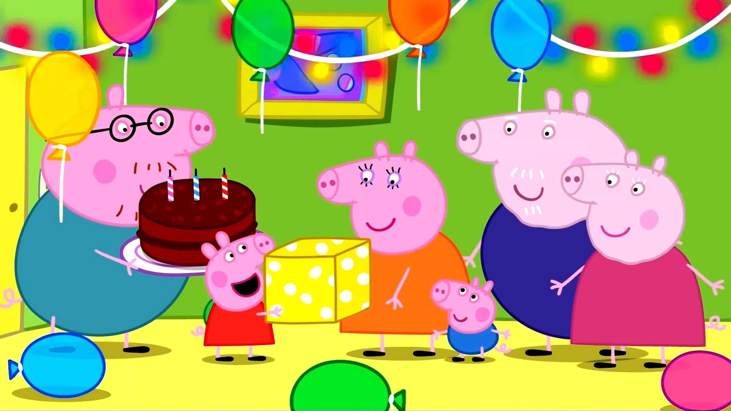 Peppa Pig BirtHDay Wallpaper Top