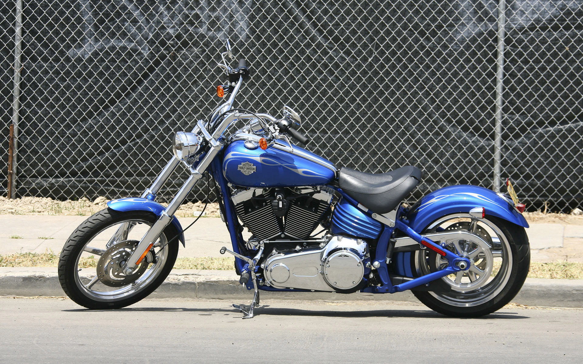Harley Davidson Bike HD Wallpaper Fullscreen Image Mela