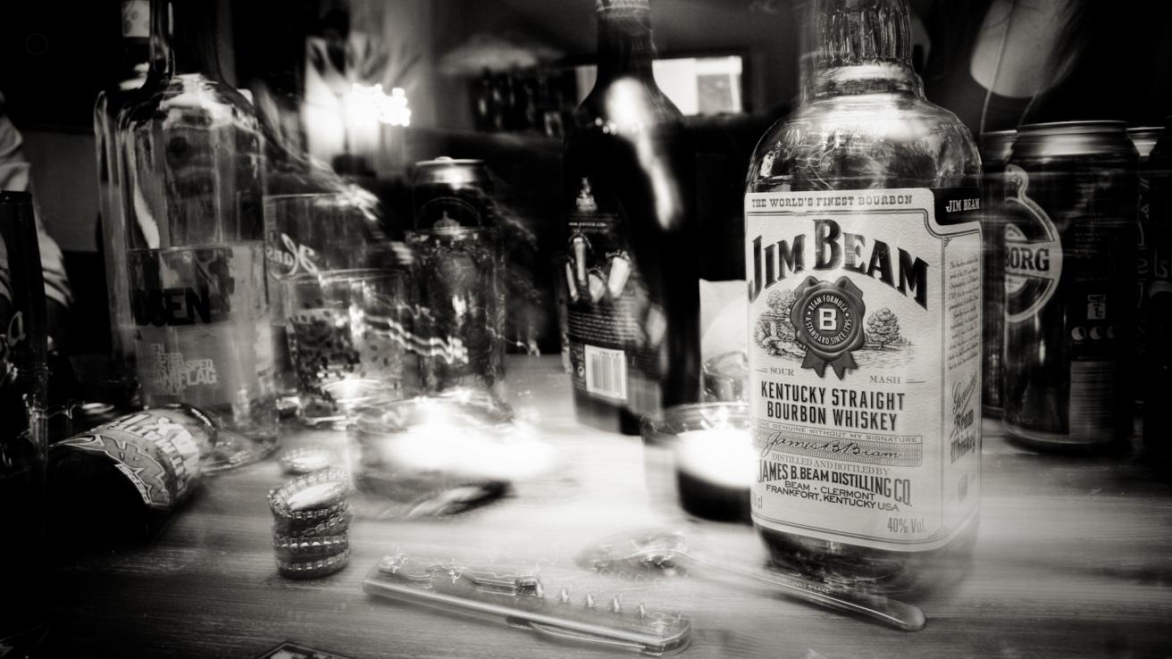 Alcohol Whiskey Liquor Bourbon Jim Beam HD Wallpaper
