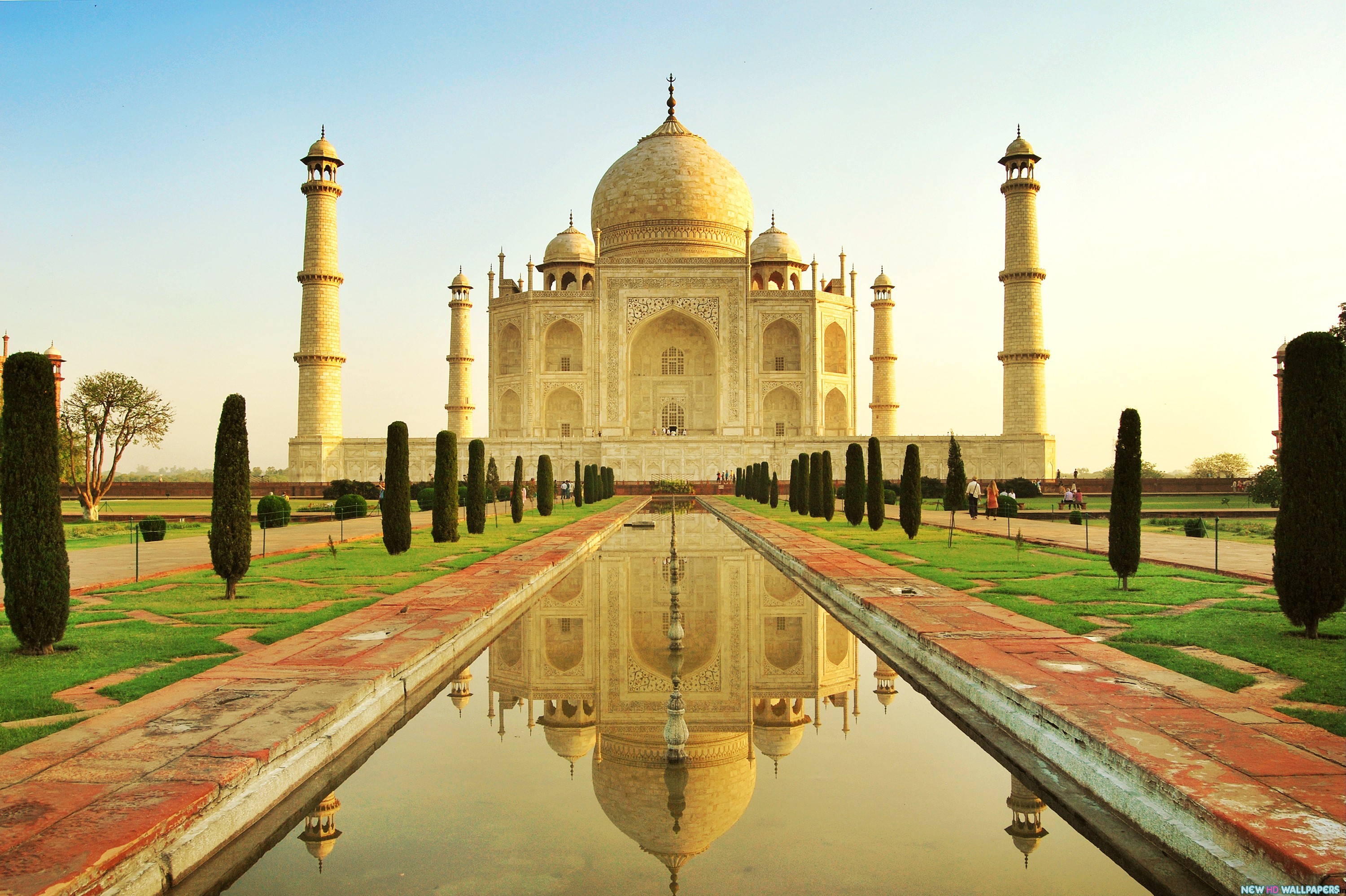 Beautiful Taj Mahal HD Wallpaper