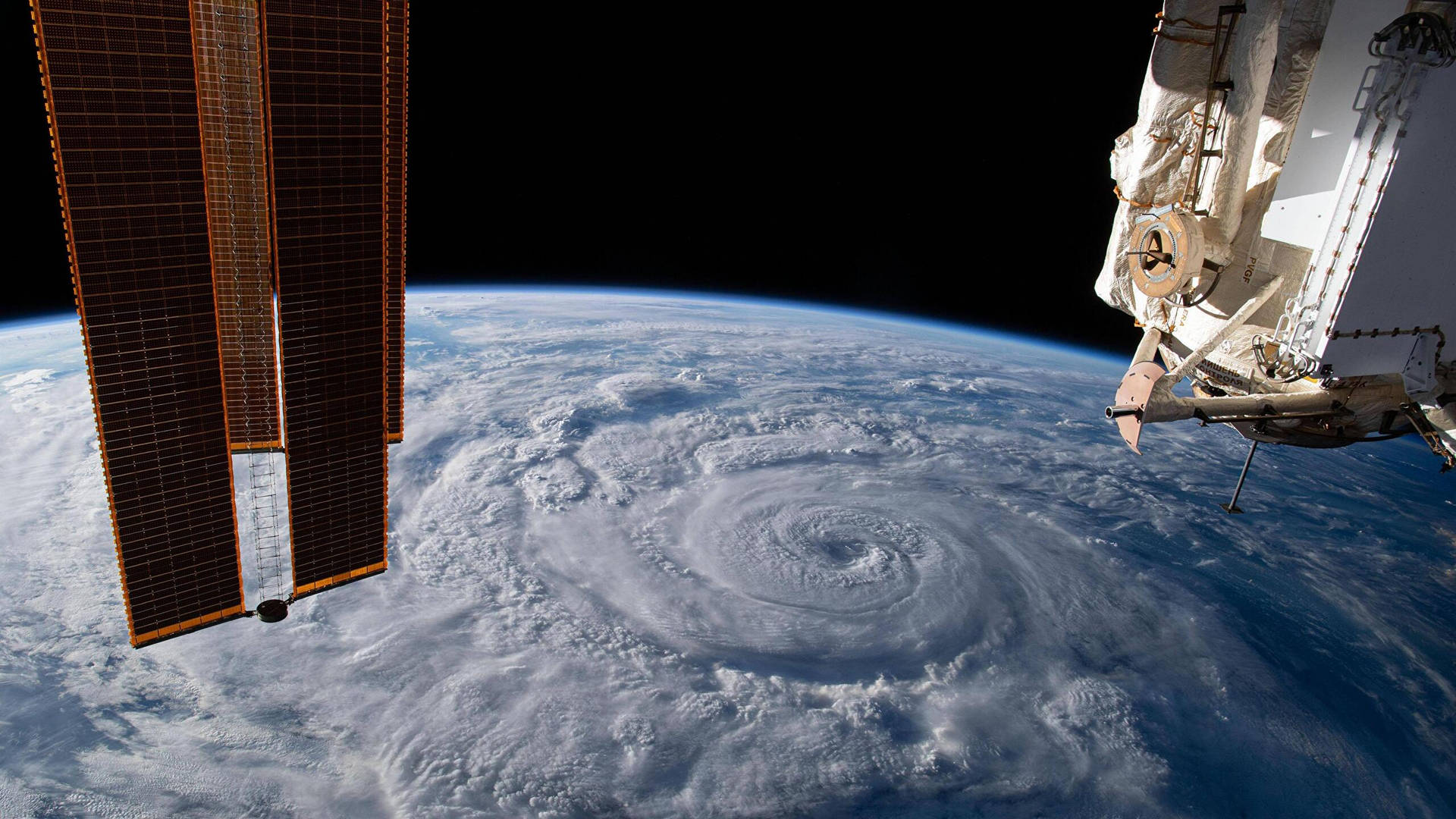 Top Hurricane Wallpaper Full HD 4k To Use