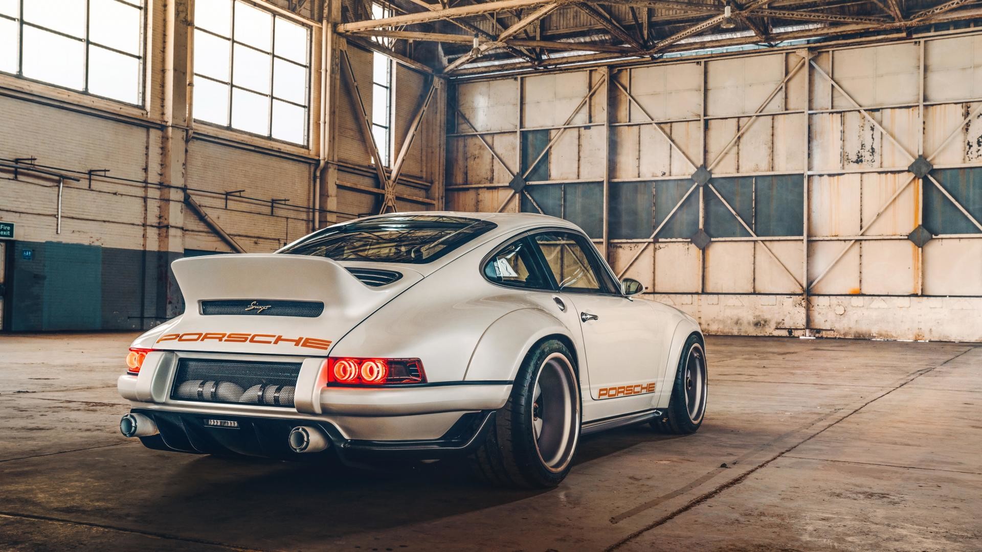 Singer Porsche Wallpaper