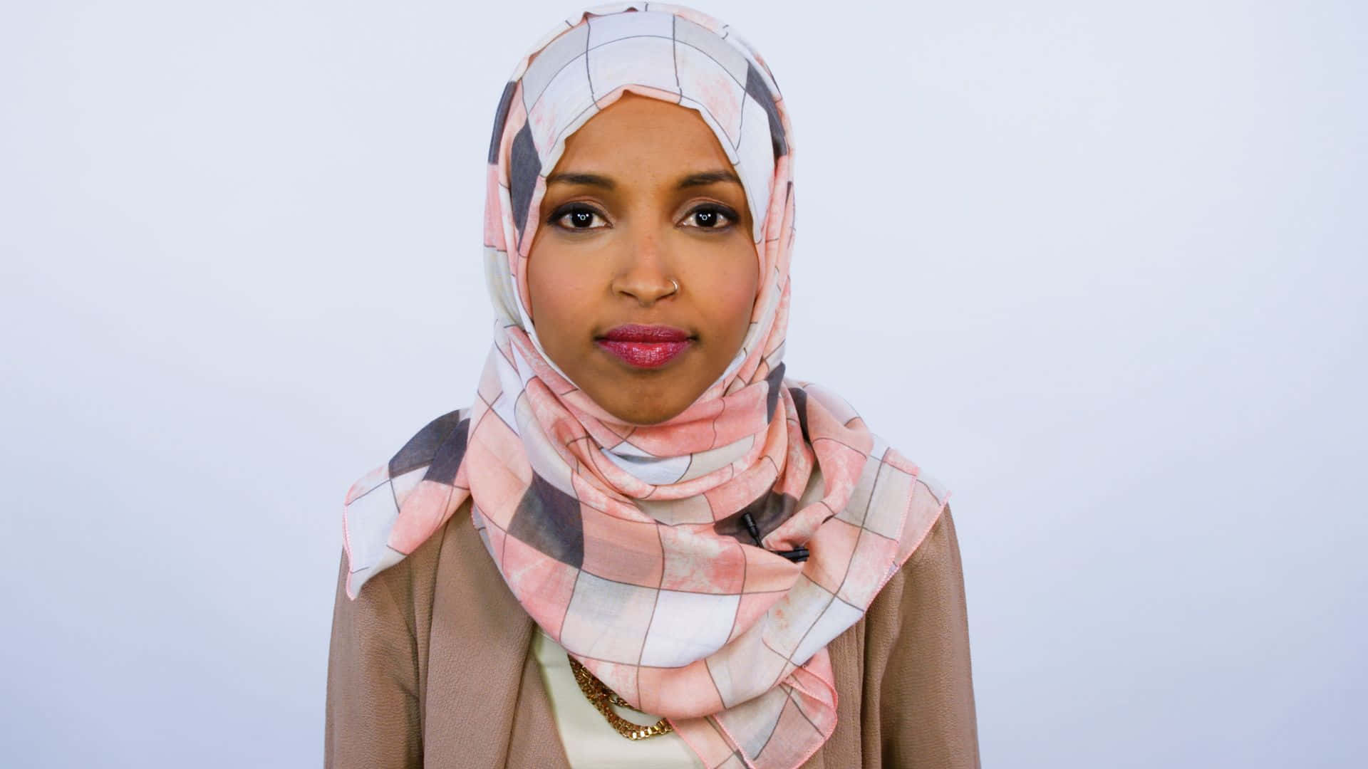 Ilhan Omar Profile Photo Wallpaper