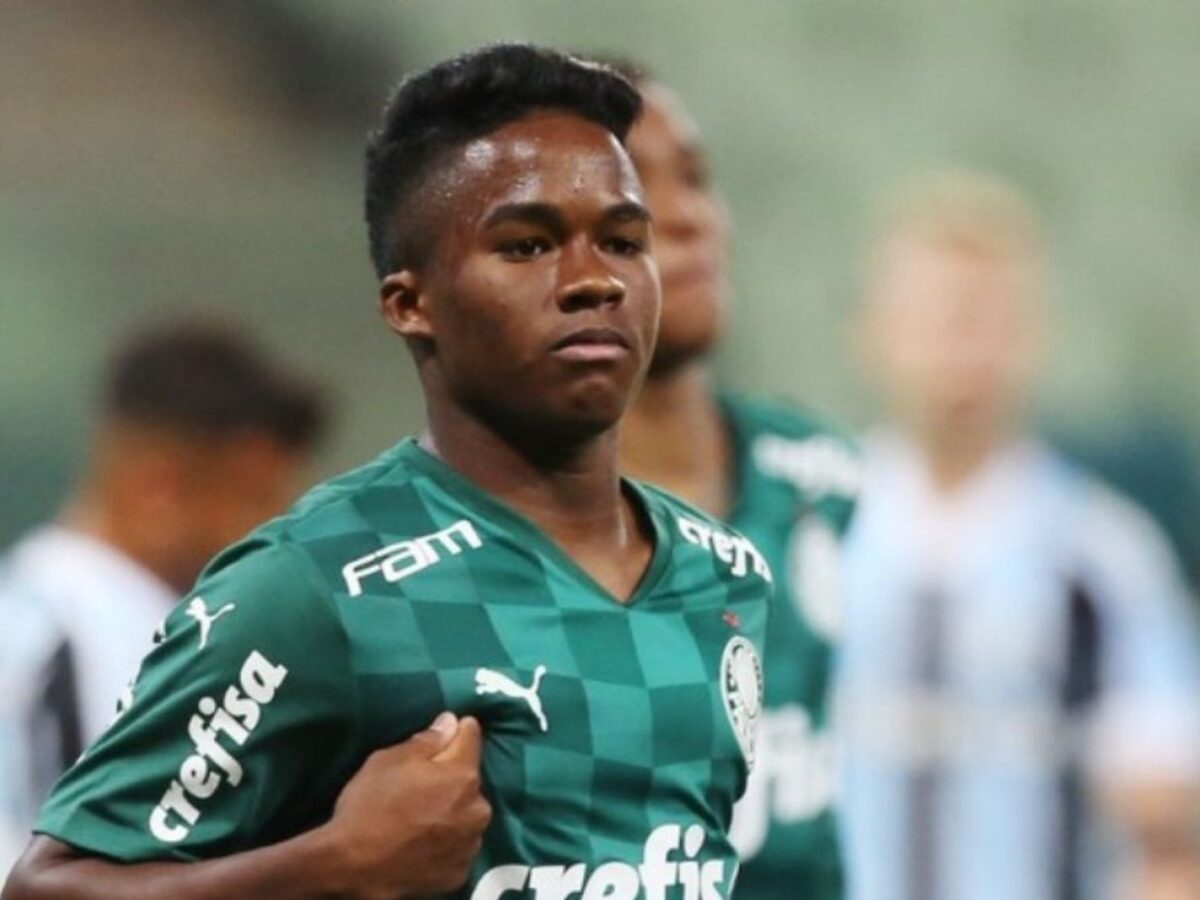Endrick Felipe of Palmeiras during a football match