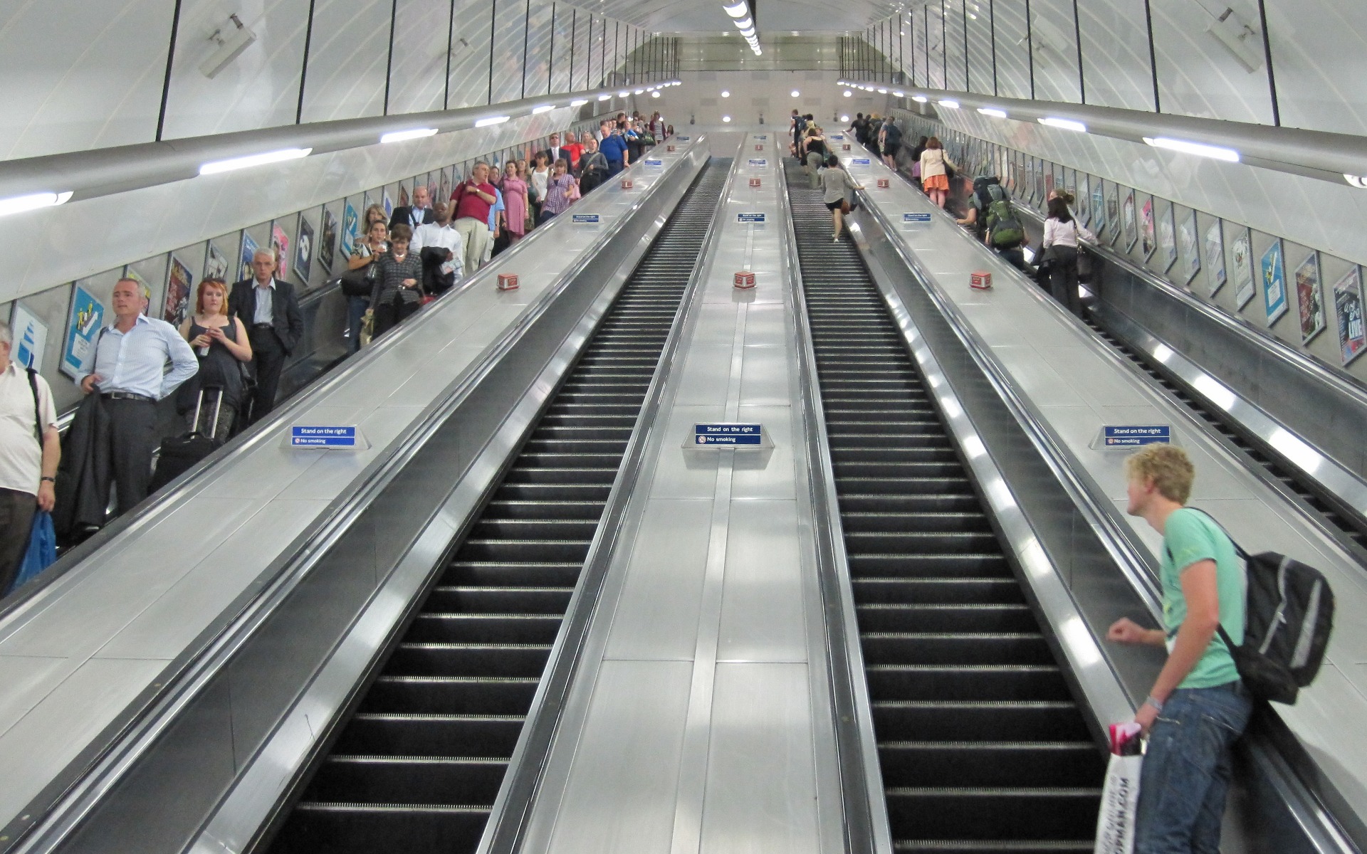 London Underground Escalators 16 Jpg