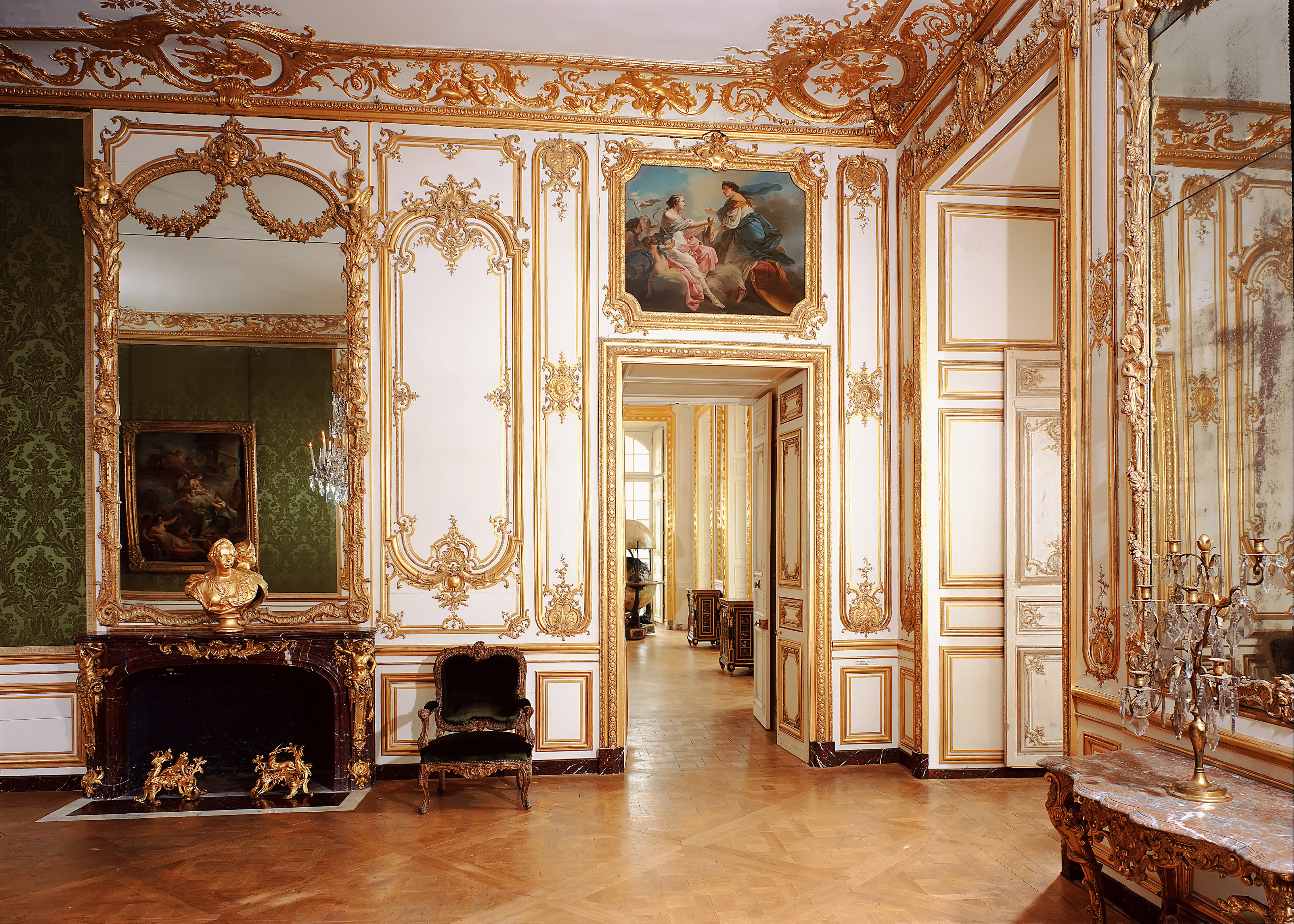 Versailles The Palace Interior Of France Mirrors Luxury