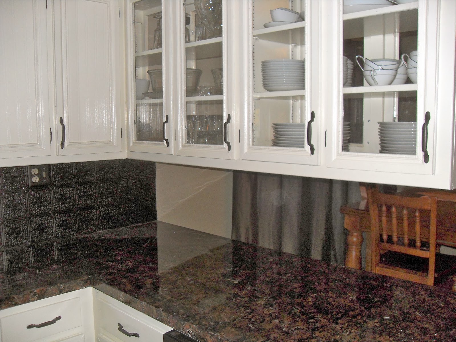 🔥 Free download to get all of the wallpaper hung in one night and then