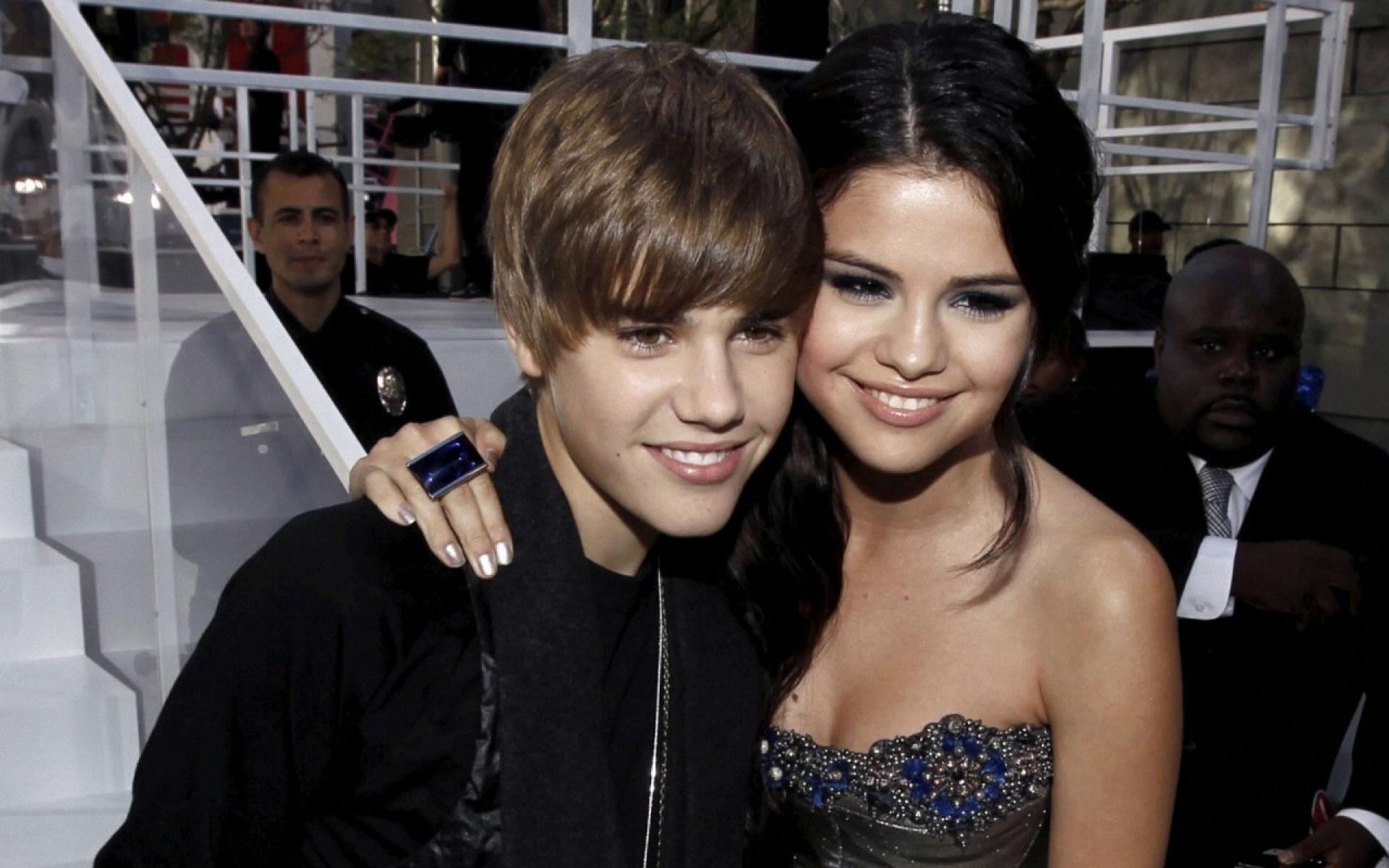 Justin Bieber Selena Gomez Wallpaper