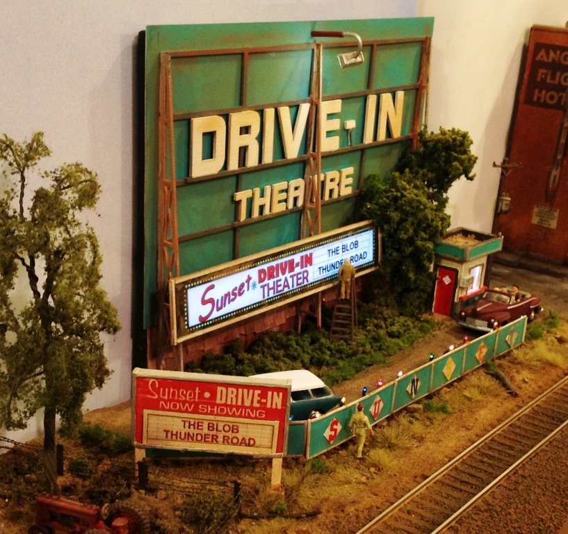 Ho Drive In Theater Model Railroader Magazine Railroading