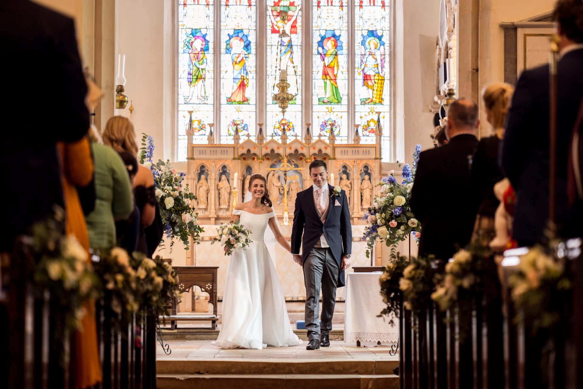 Make Your Wedding Day Unforgettable With A Stunning Aesthetic Wallpaper