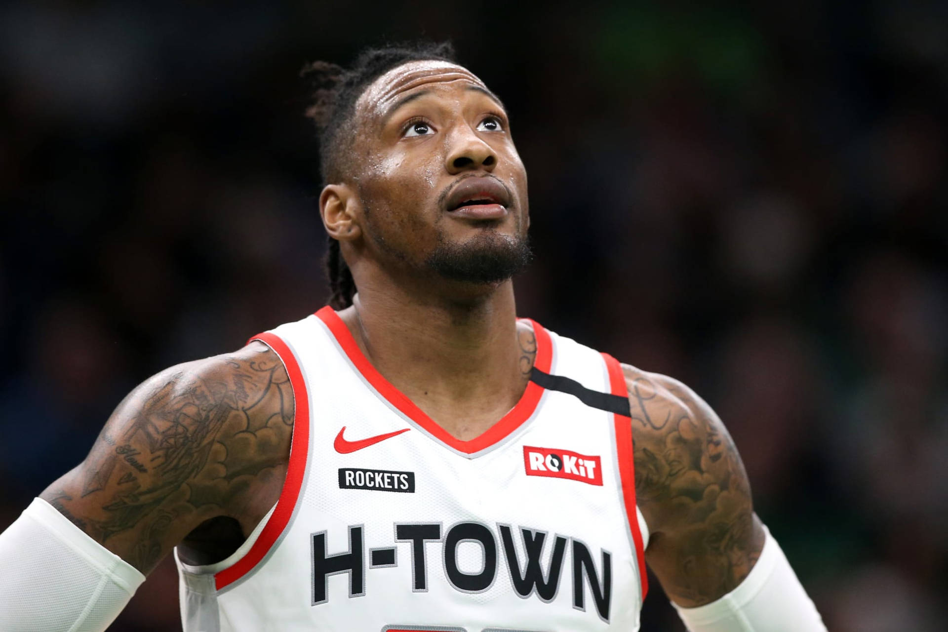 Robert Covington Checks Team S Score Wallpaper