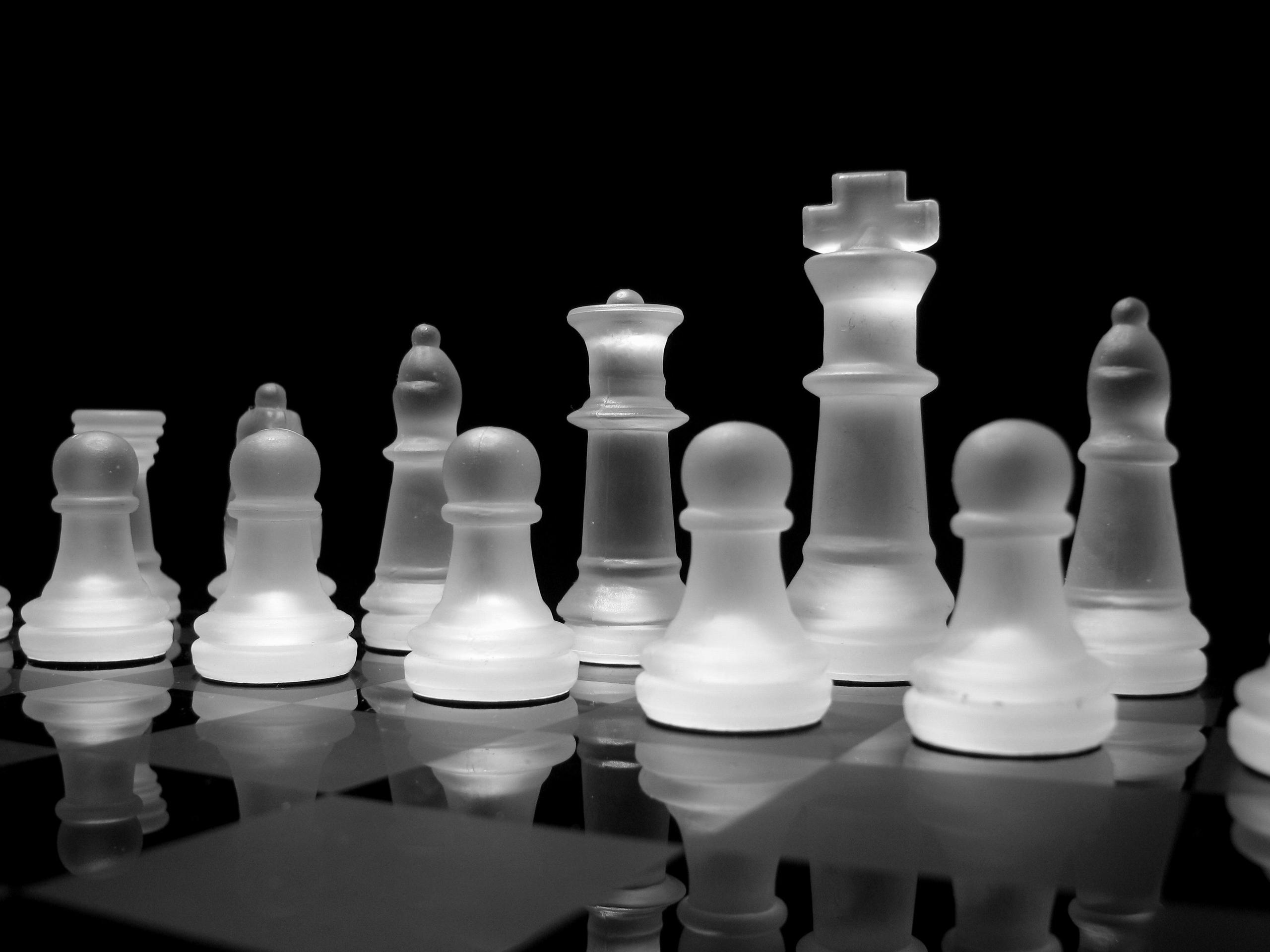 Glass Chess Wallpaper Grayscale Pieces