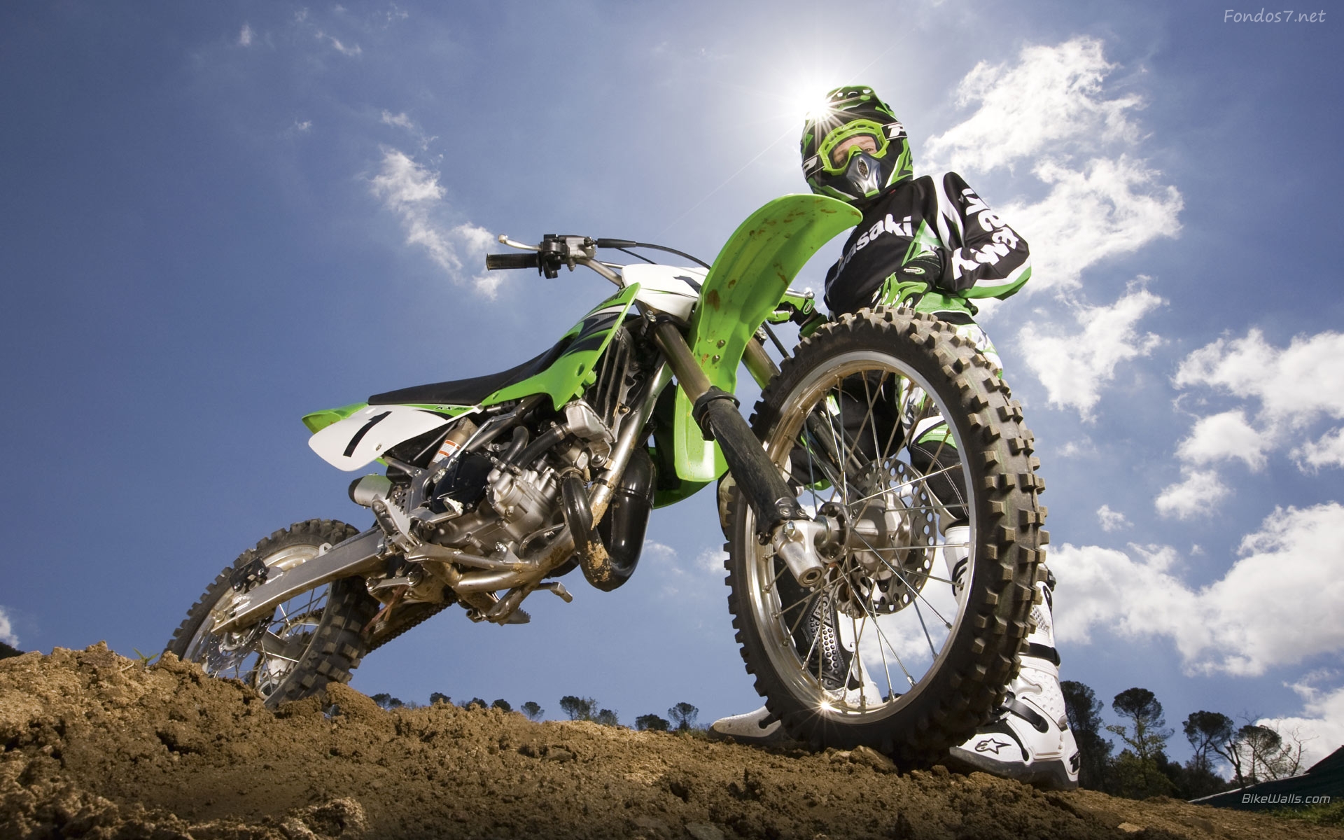 Descargar Fondos De Pantalla Motocross Bike HD Widescreen Gratis