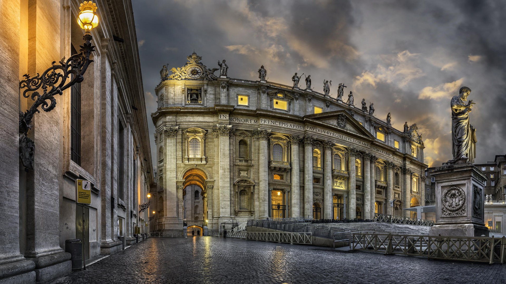 Saint Peters Square Vatican City Italy country Visit place
