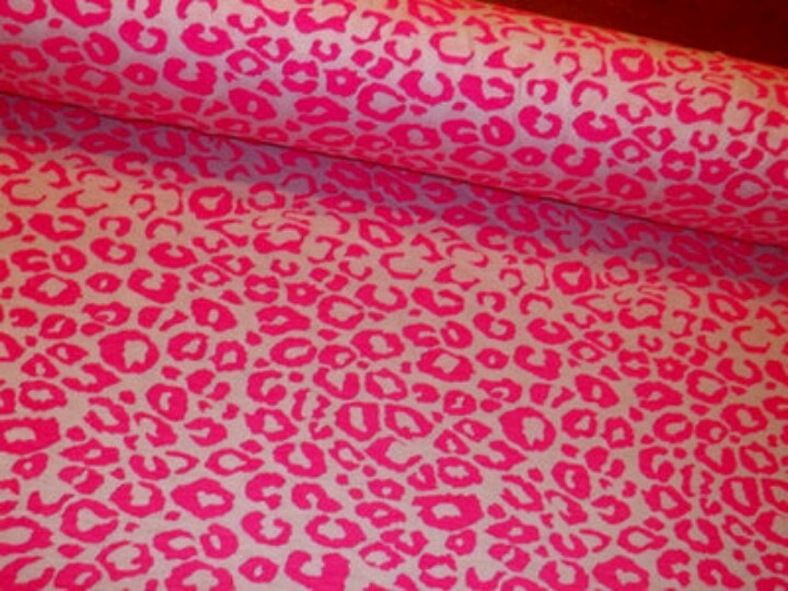 Pink Leopard Print Wallpaper Bedroom