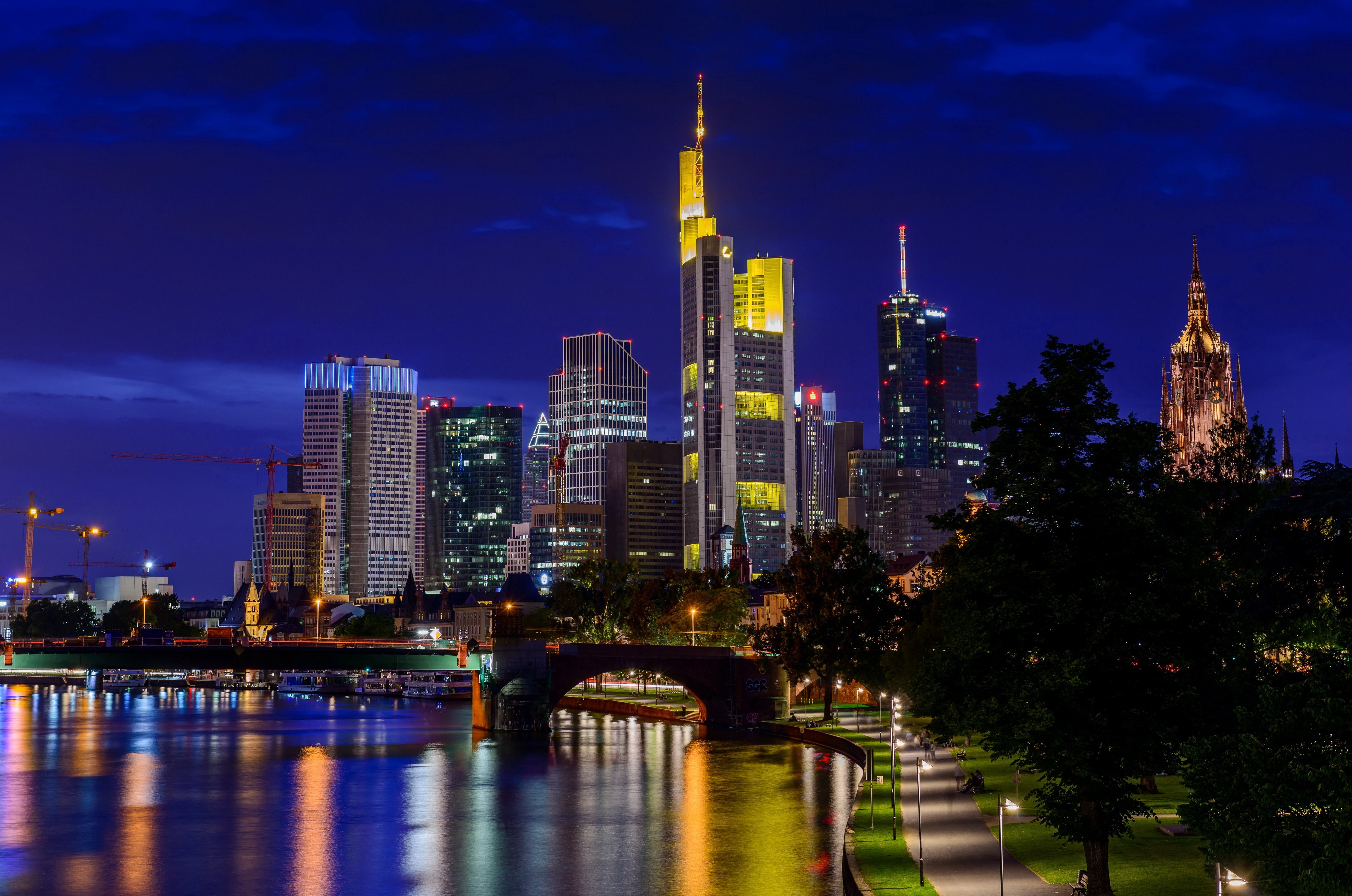 Frankfurt Am Main 4k Ultra HD Wallpaper And Background
