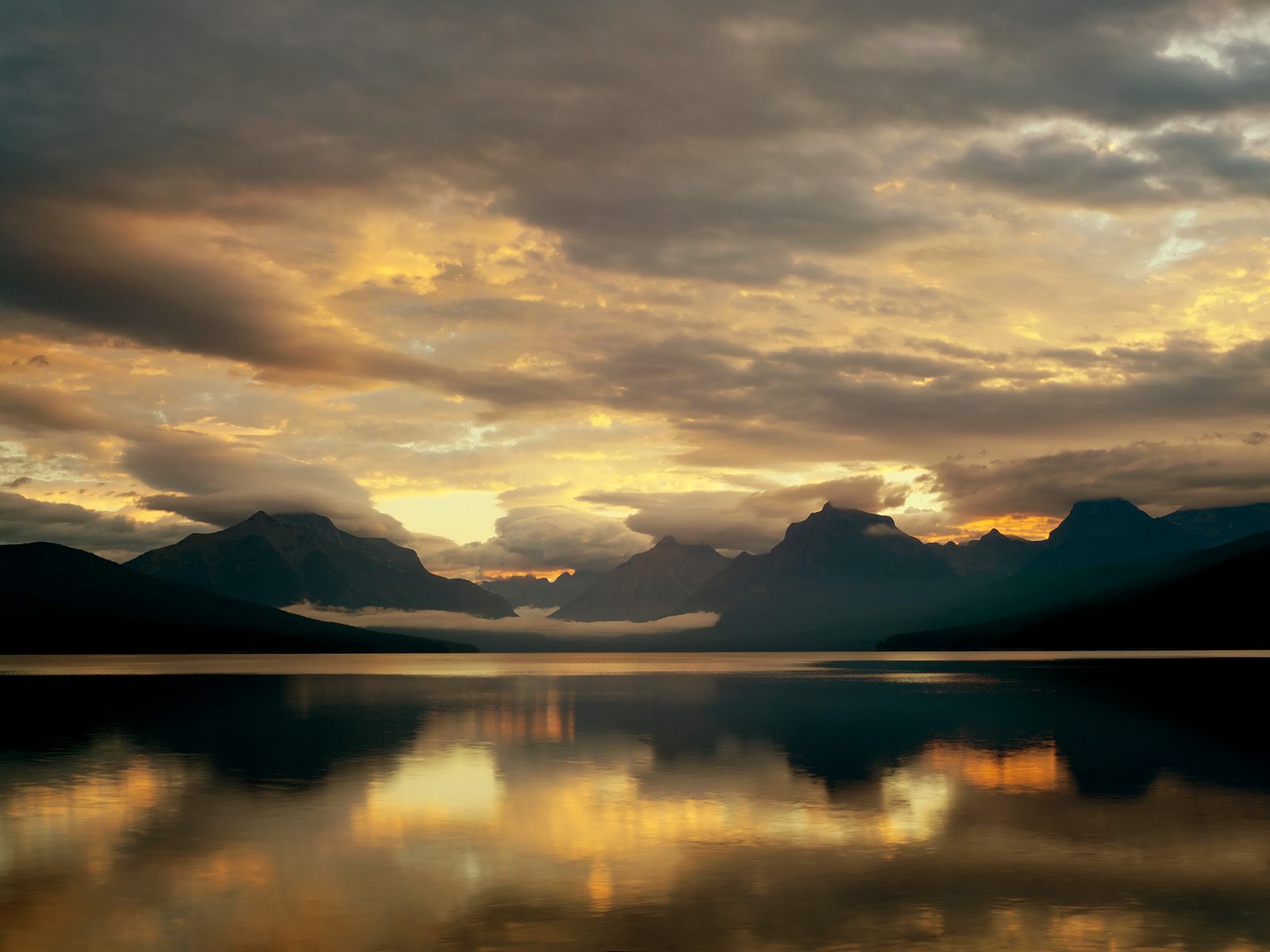Montana Photo Mcdonald Lake Glacier National Park Wallpaper