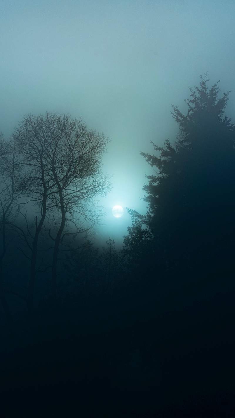 iPhone Wallpaper Dark