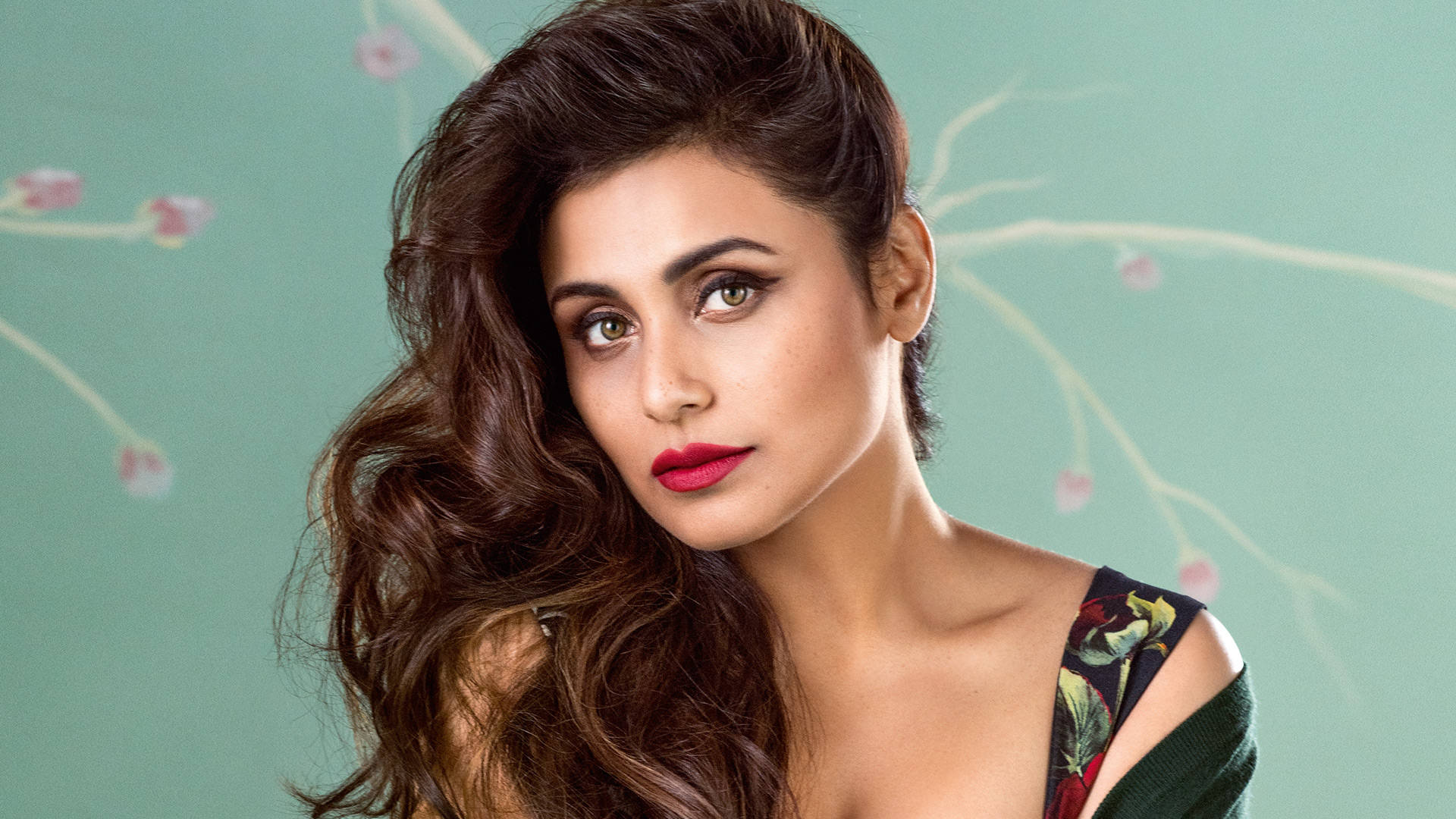 Indian Girl Wallpaper