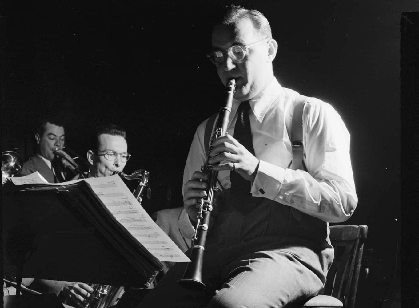 Benny Goodman At Restaurant New York City Wallpaper