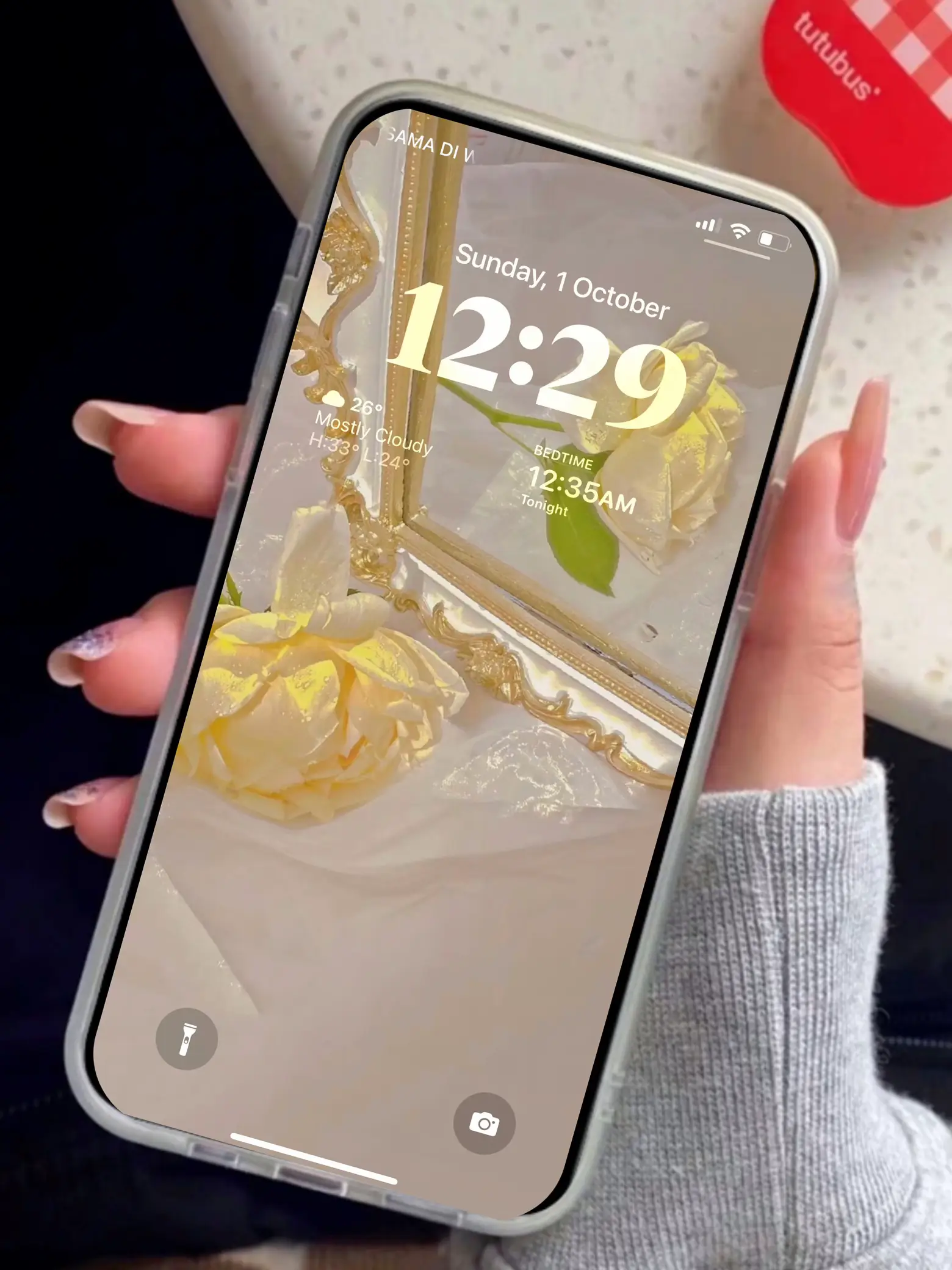 Wallpaper iPhone Aesthetic