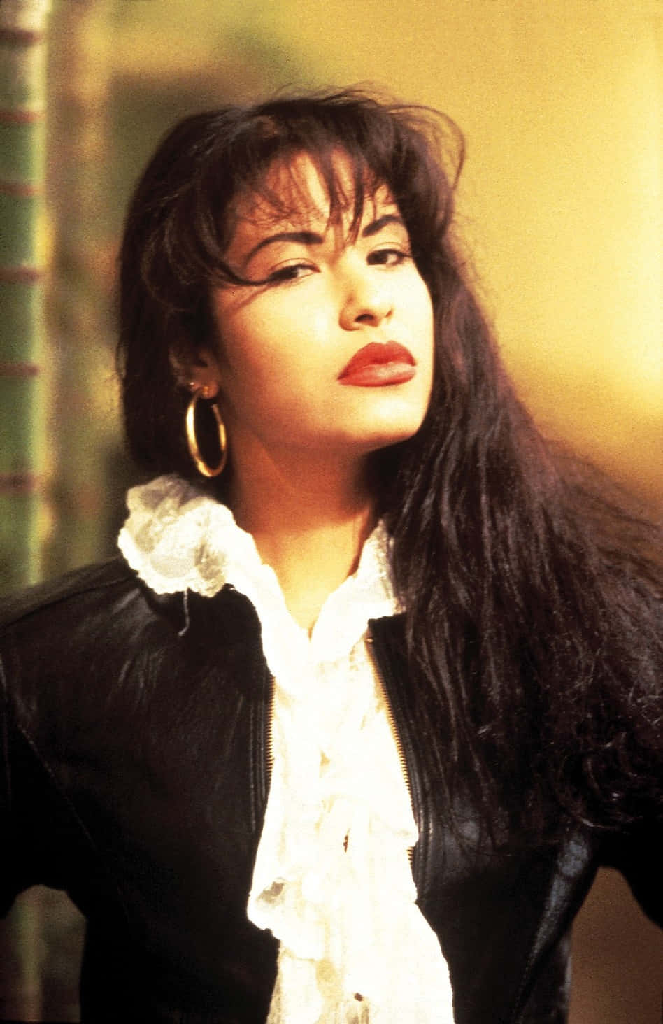 Selena Quintanilla iPhone Wallpaper
