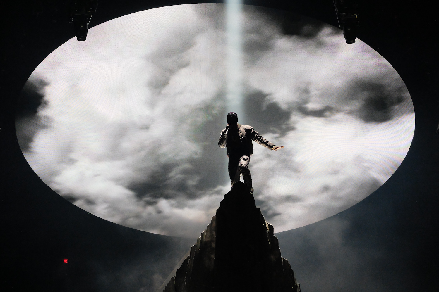 Go Back Image For Kanye West Yeezus Tour Wallpaper