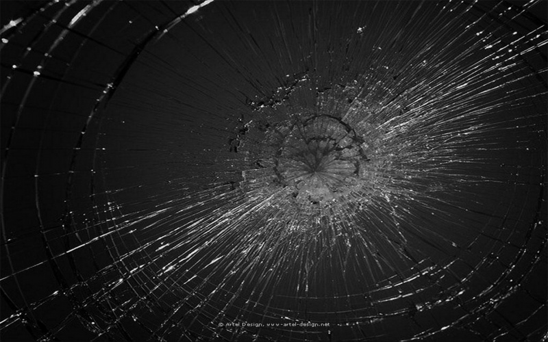 white and black cracked computer screen