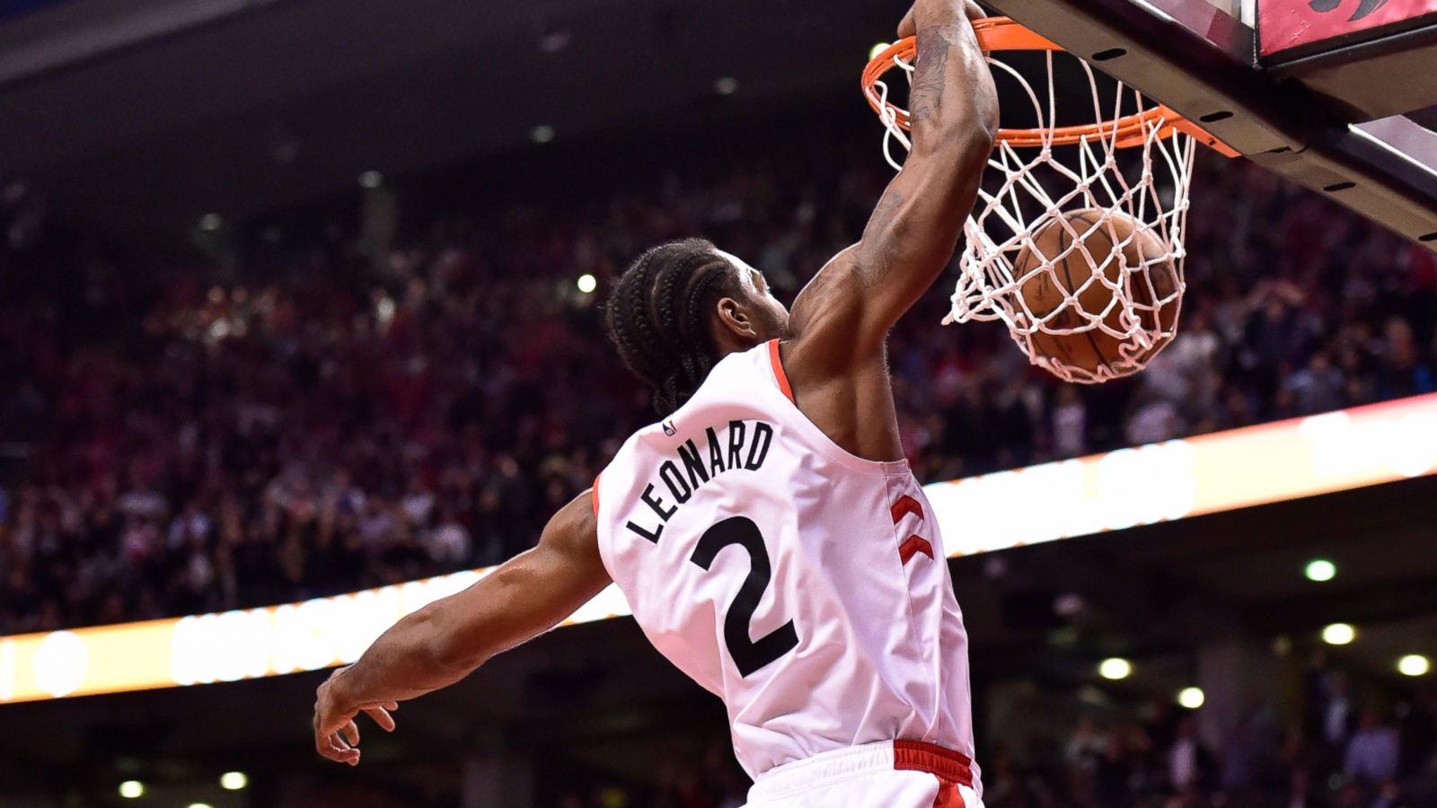 Leonard Scores Points Raptors Beat Derozan Spurs Abc News