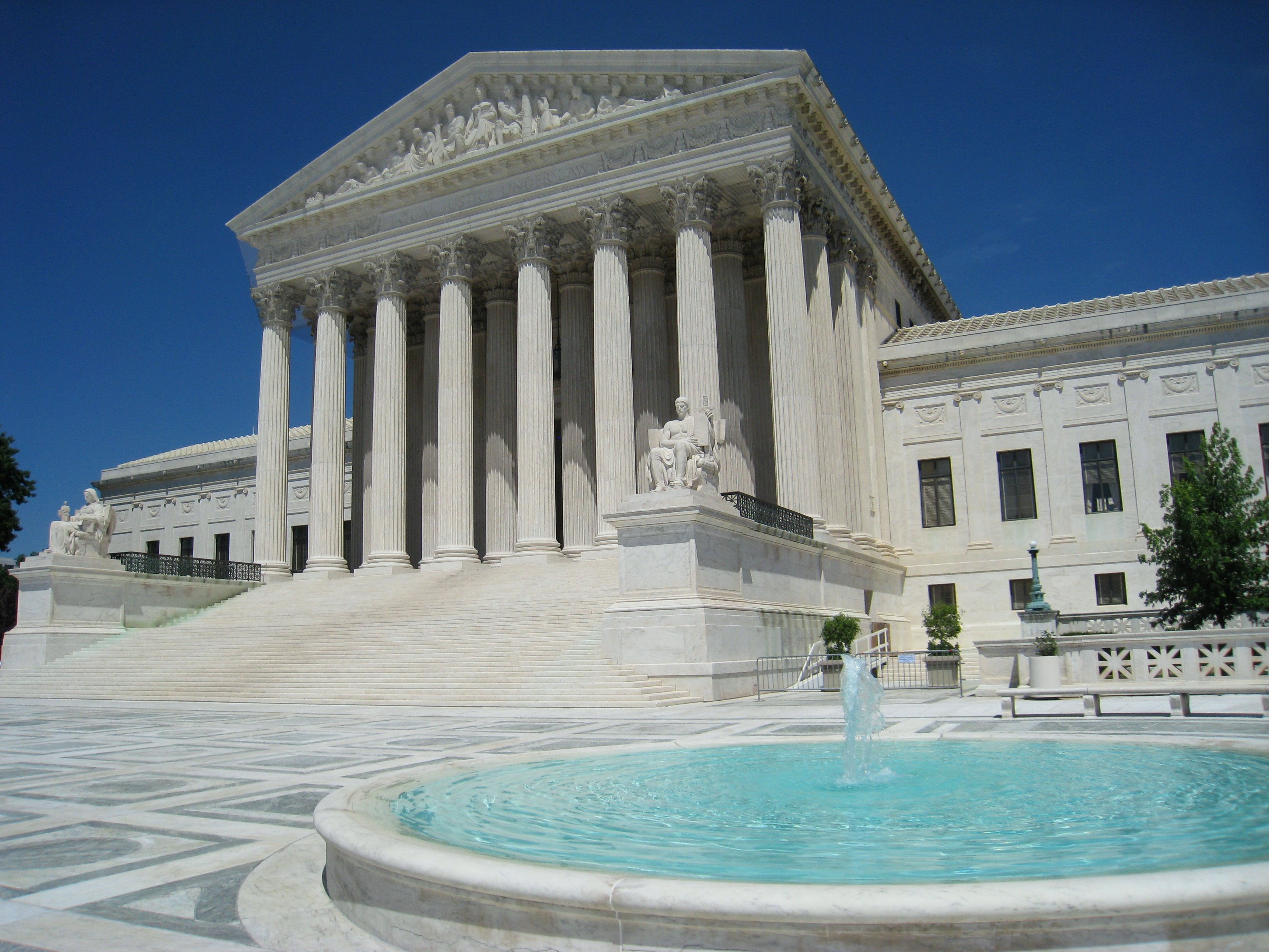 FileOblique facade 3 US Supreme Courtjpg   Wikimedia 3264x2448