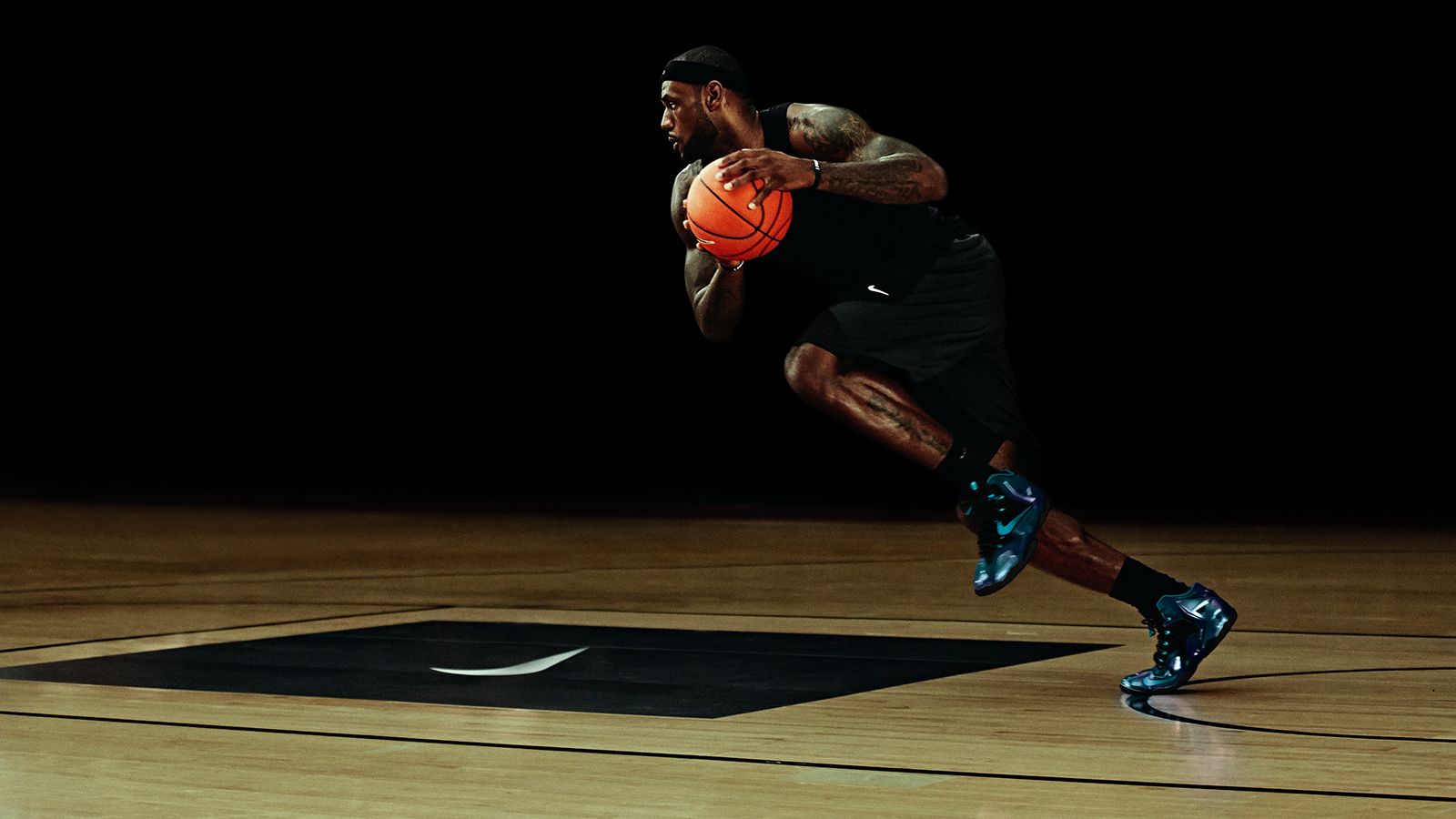 Basketball Nike Shoes Air Wallpaper Image