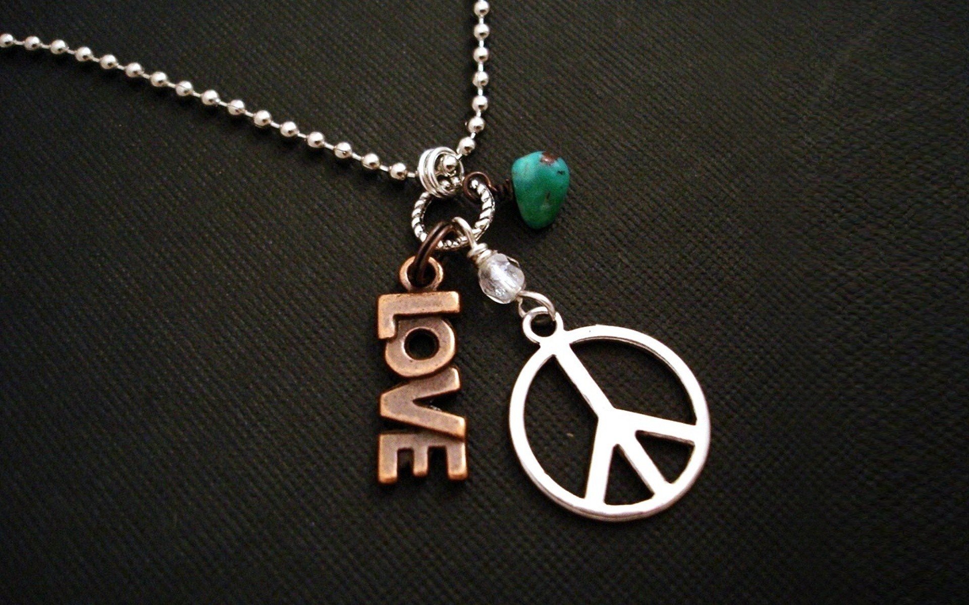 Love Peace Hippie Necklaces Sign Wallpaper