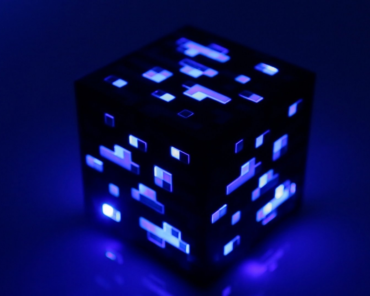 Minecraft Light Up Diamond Ore From Thinkgeek