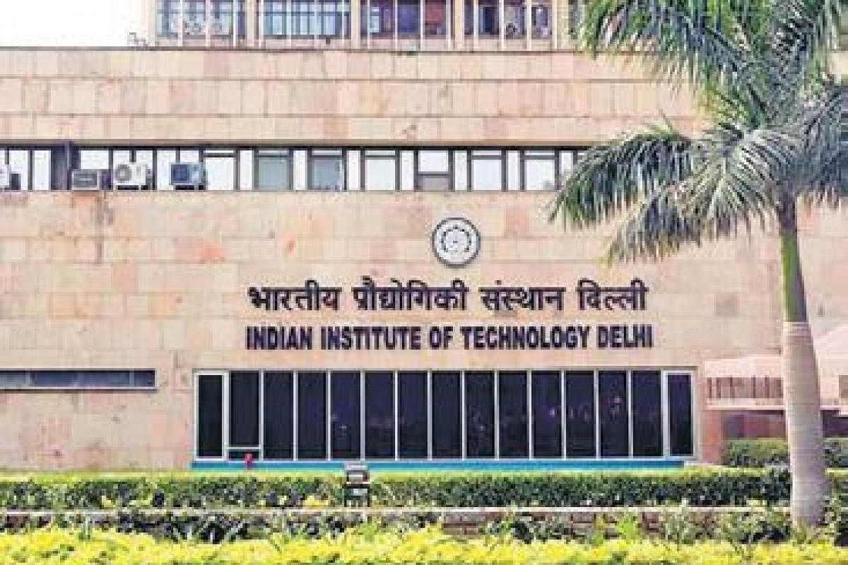 Iit Delhi Researchers Develop Modified Cotton Fabric Which Adsorbs