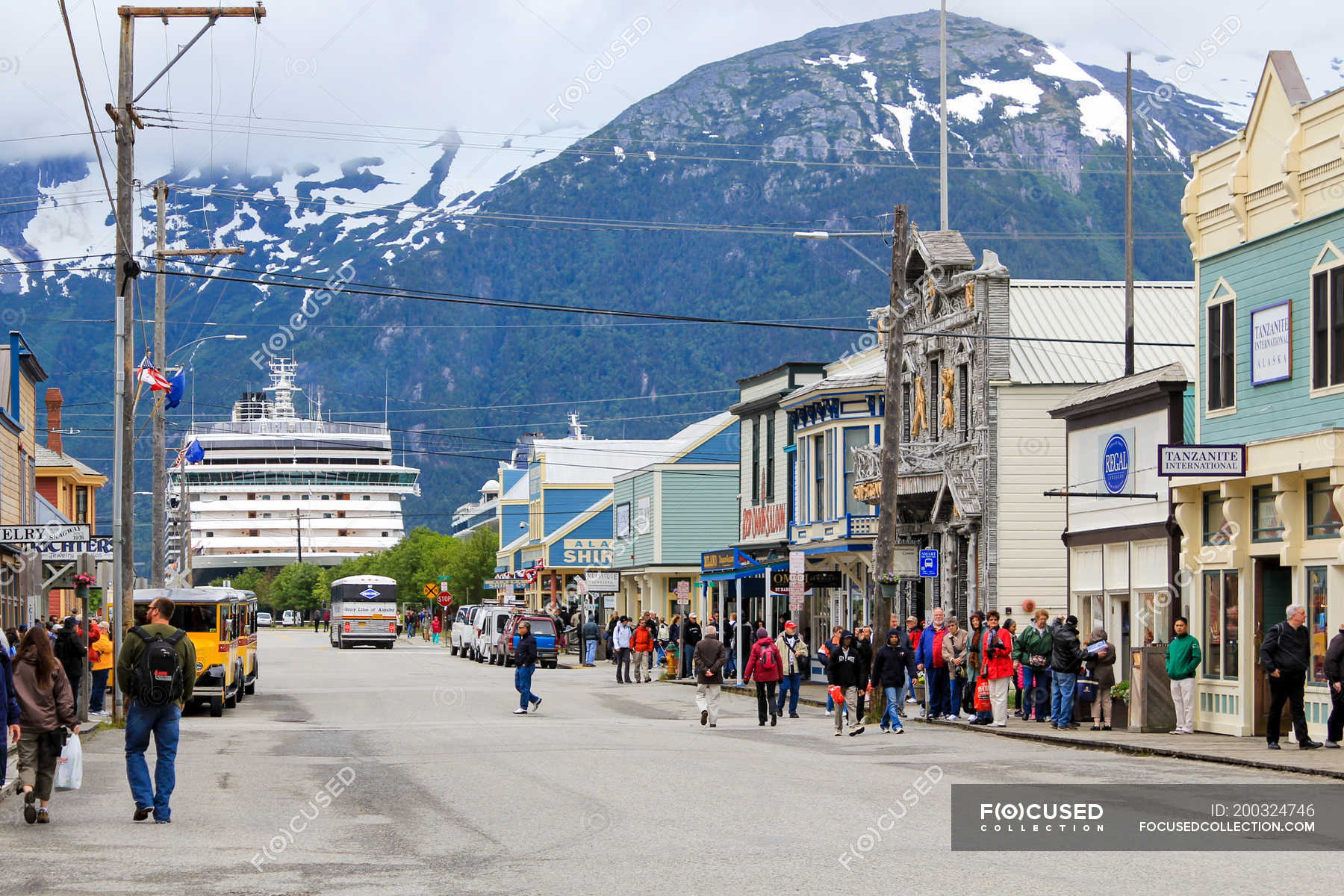 🔥 Free Download Usa Alaska Skagway Center Of City Skagway Cruise Ship At 1800x1200 For Your