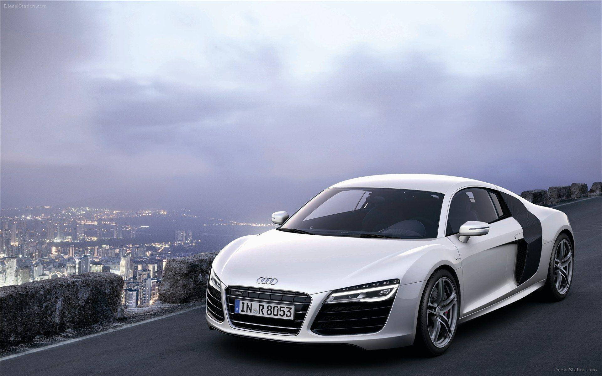 Audi R8 Wallpaper