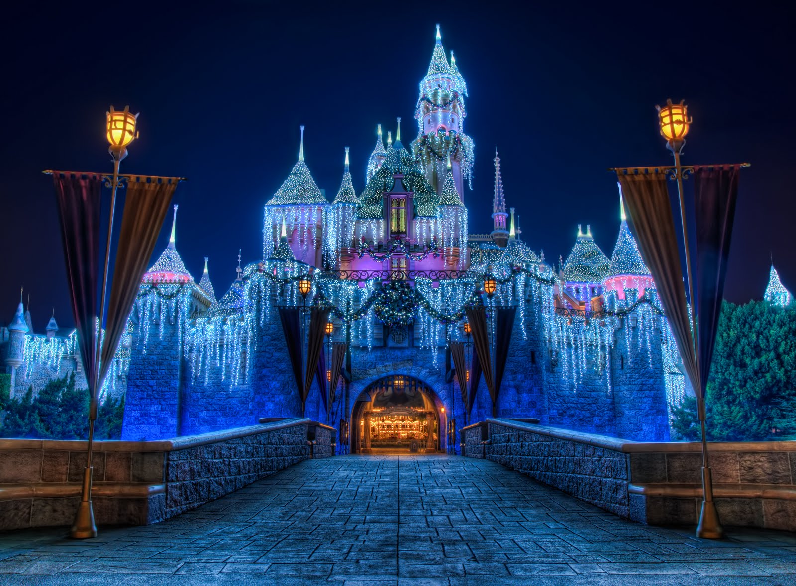 Wallpaper Disney Castle In Christmas Deskto Background Desktop