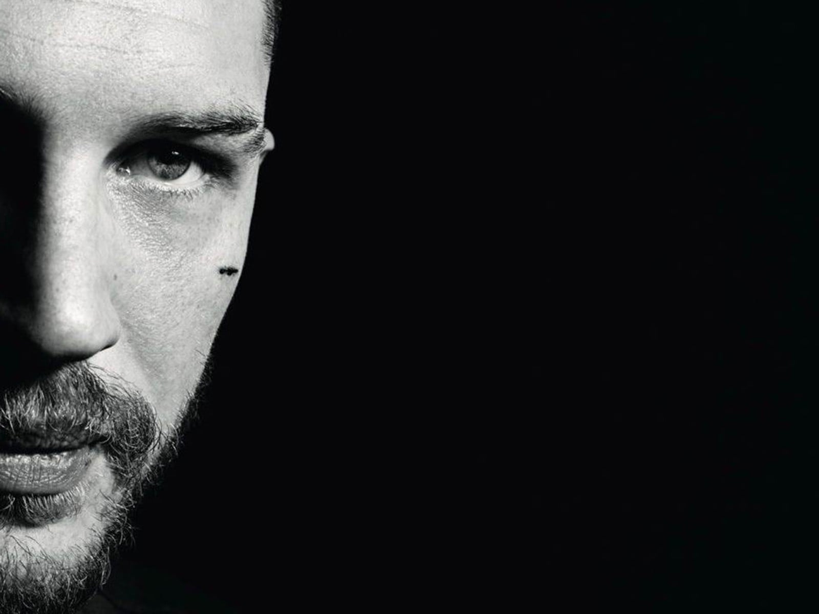 Free download Tom Hardy Wallpaper 7 1600 X 1200 stmednet [1600x1200] for  your Desktop, Mobile & Tablet | Explore 41+ Tom Hardy Wallpapers | Jeff Hardy  Wallpaper, Ed Hardy Background, Jeff Hardy Wallpapers
