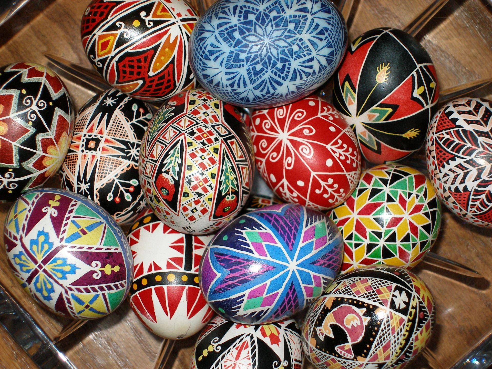 Germanic American Institute Pysanky European Egg Decorating