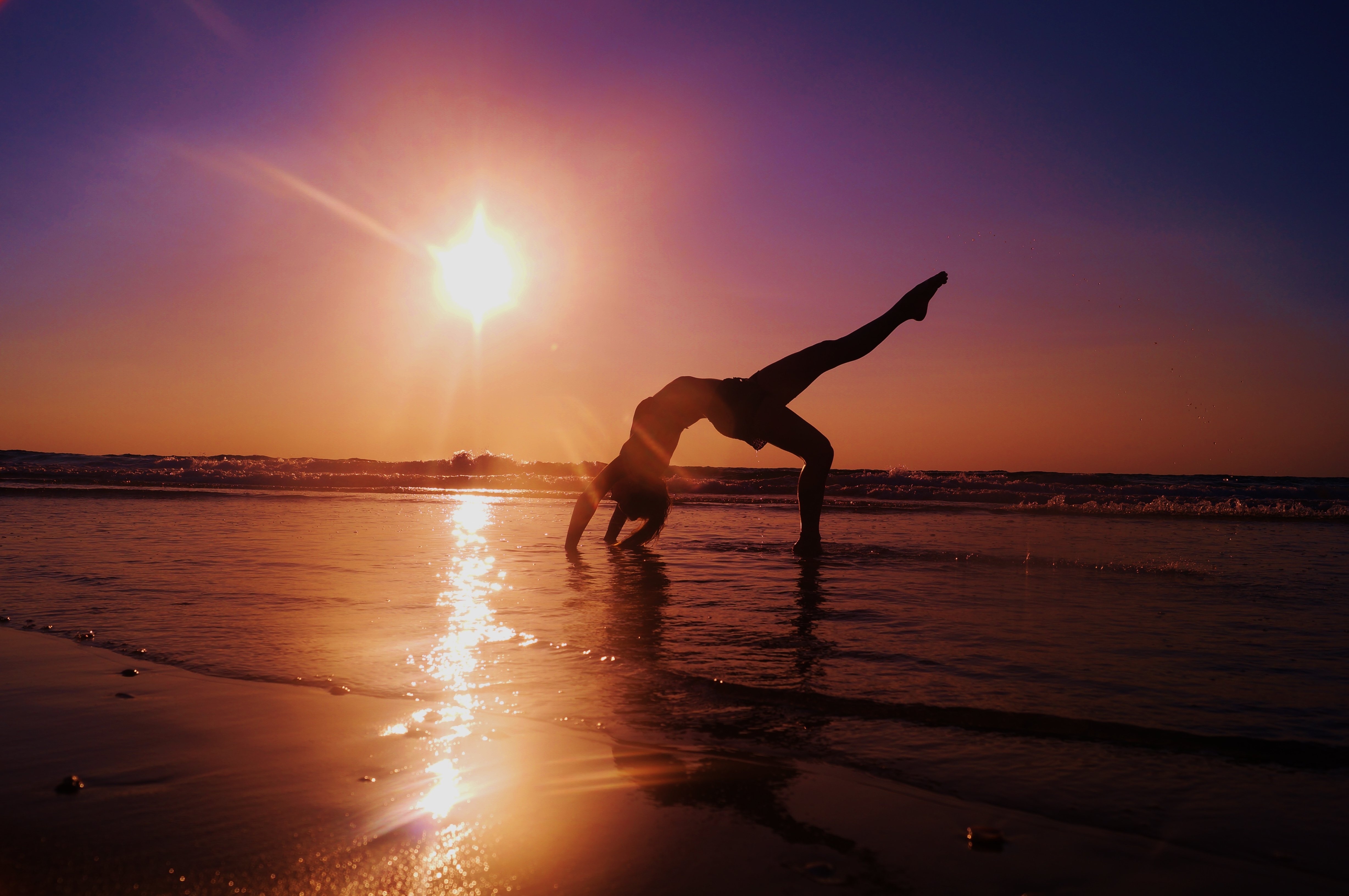Photos Sun Sea Girls Gymnastics Sunrises and sunsets 4912x3264
