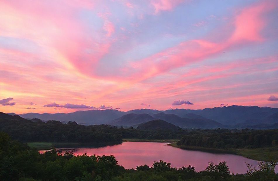 Pink Sky Wallpaper