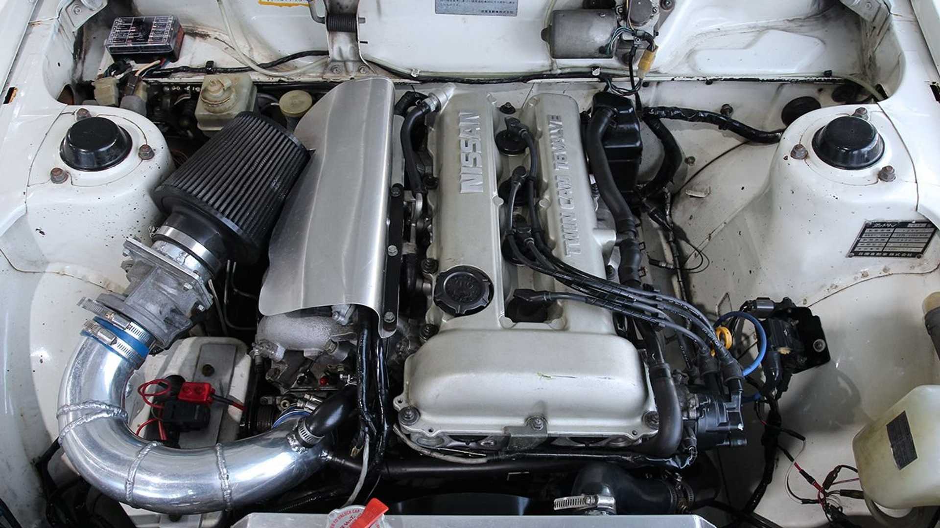 Nissan Bluebird Packs An Sr20 Surprise Motorious