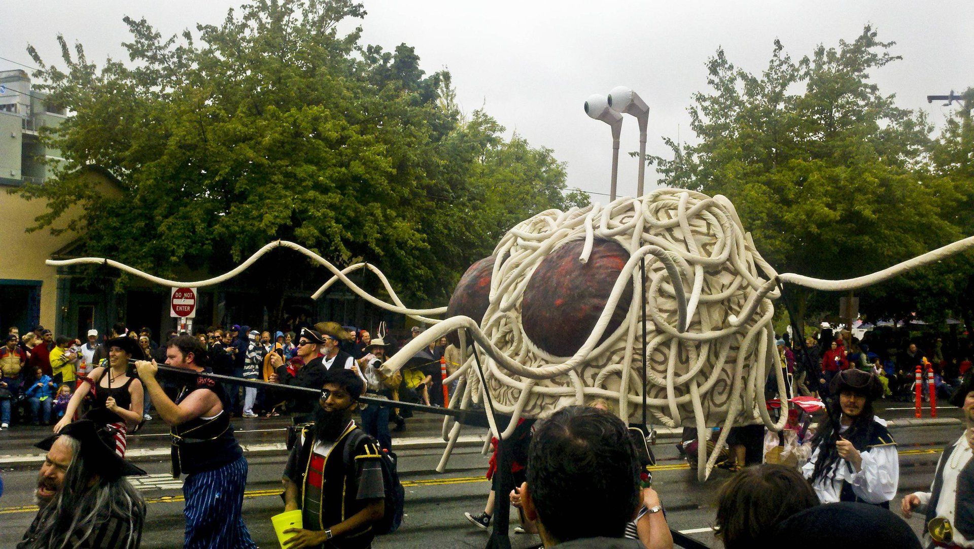 Flying Spaghetti Monster Wallpaper