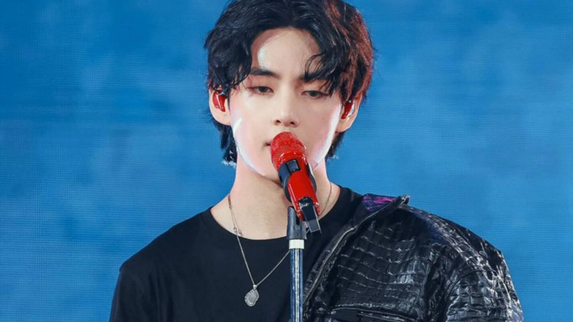 Bts V Picture Wallpaper