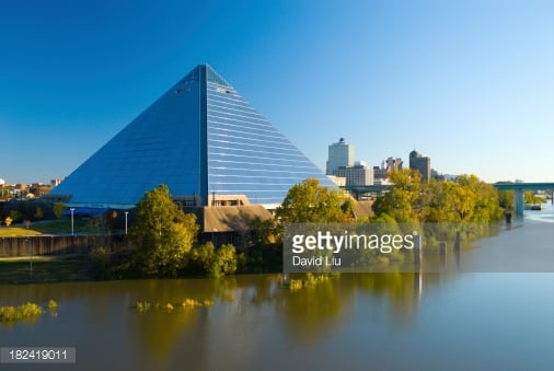 Free download Pin Memphis With The Pyramid In Background Tn [1600x1066 ...