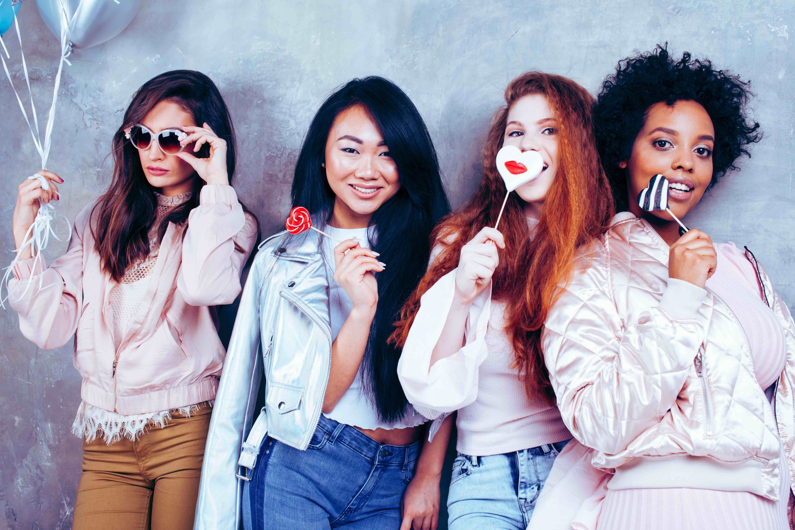How Digital Are You Or Well Do Really Know The Popular Girls Wallpaper