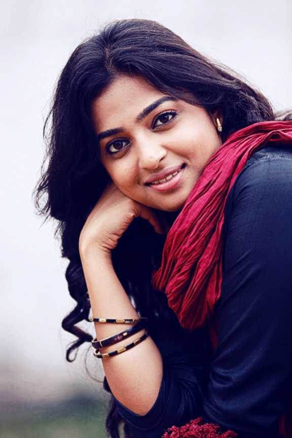 Radhika Apte Tamil Actress